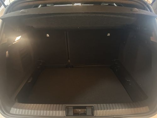 https://csb-strapi-files.fsn1.your-objectstorage.com/inventory-cars/images/8e4db8d417cd1487d4414fd6ac6747f51ceea6c8/22_500_7837.jpg