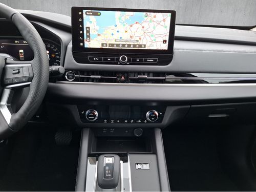 https://csb-strapi-files.fsn1.your-objectstorage.com/inventory-cars/images/8e5728123785643772aeeb8714567414a8a8263e/12_500_5649.jpg