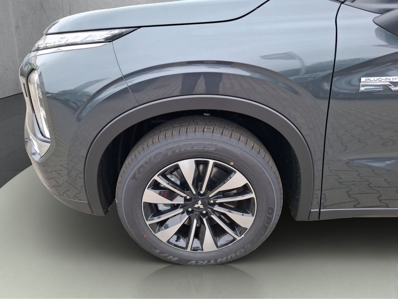 https://csb-strapi-files.fsn1.your-objectstorage.com/inventory-cars/images/8e5728123785643772aeeb8714567414a8a8263e/2_1280_8681.jpg