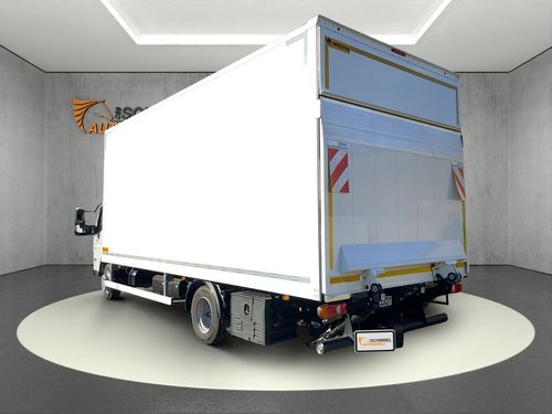 https://csb-strapi-files.fsn1.your-objectstorage.com/inventory-cars/images/8f217cdf31a7aa67947b63a4af4574efc22ea773/1_500_5760.jpg
