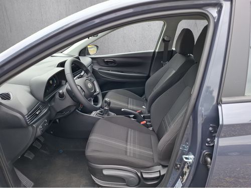 https://csb-strapi-files.fsn1.your-objectstorage.com/inventory-cars/images/8f3d956ffe80460cdc3ca712376741048e057122/9_500_2806.jpg
