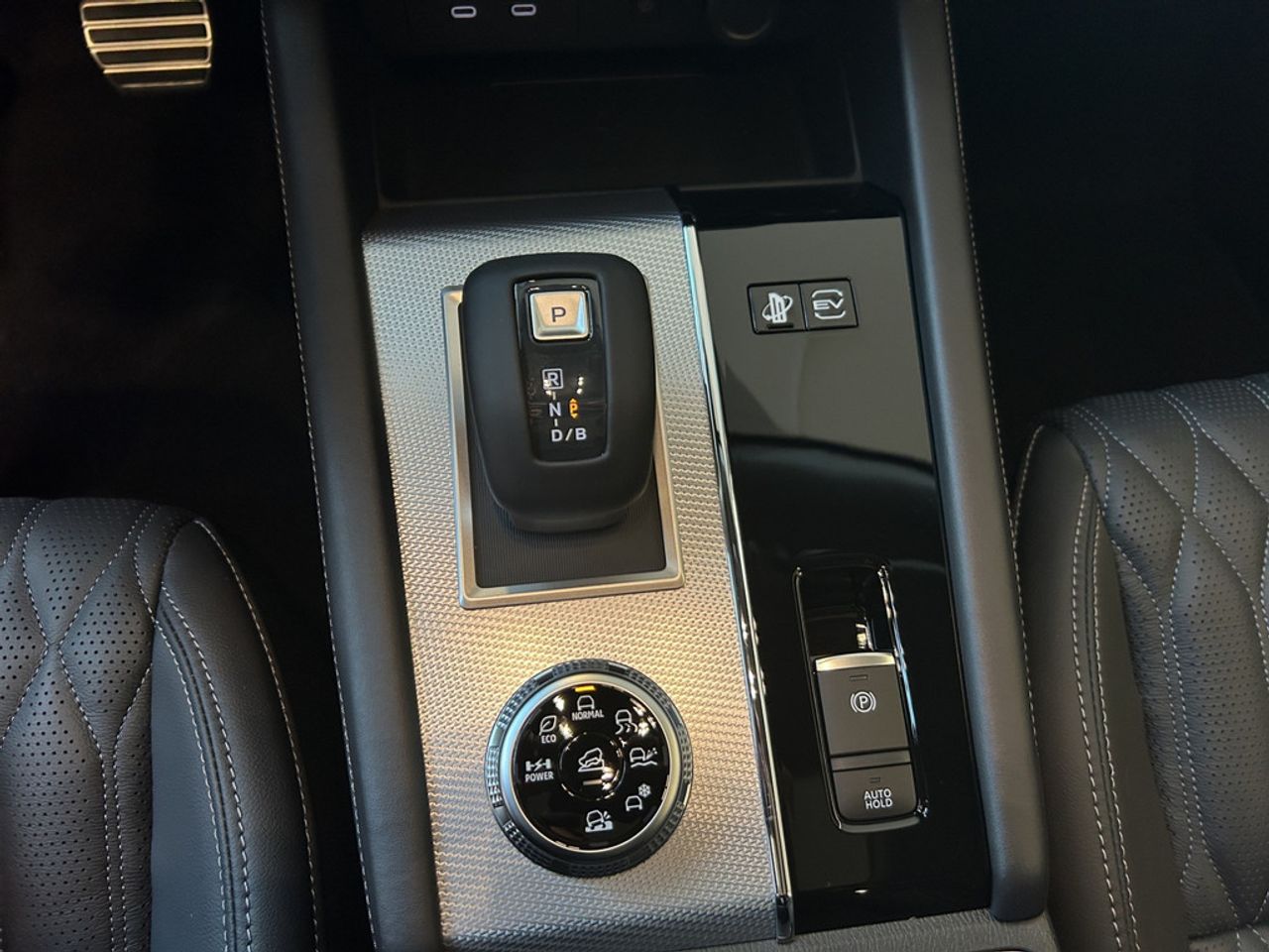 https://csb-strapi-files.fsn1.your-objectstorage.com/inventory-cars/images/8f4e8e9b90ad7aca1b056940b04a83aaa954db10/17_1280_1652.jpg