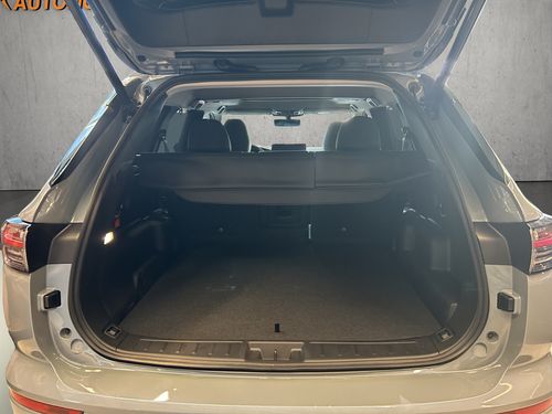 https://csb-strapi-files.fsn1.your-objectstorage.com/inventory-cars/images/8f4e8e9b90ad7aca1b056940b04a83aaa954db10/5_500_2261.jpg