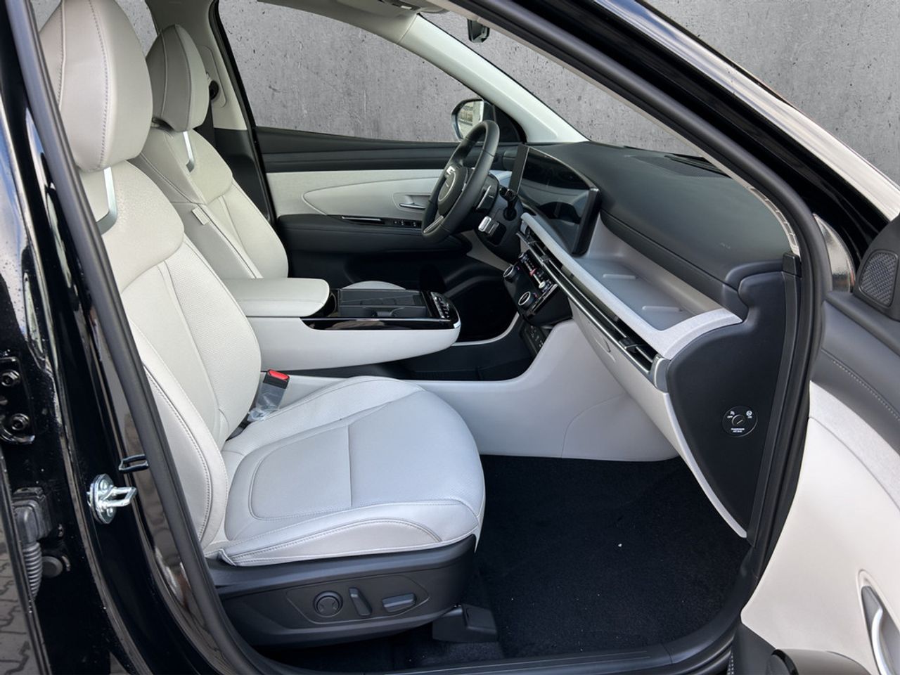 https://csb-strapi-files.fsn1.your-objectstorage.com/inventory-cars/images/8f959895b278520179c6afac3adcddbd7fd312ae/16_1280_9367.jpg