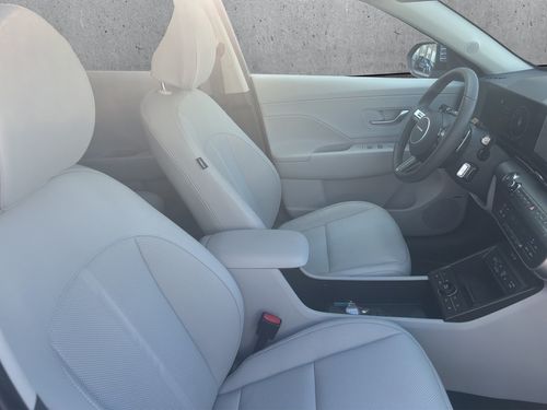 https://csb-strapi-files.fsn1.your-objectstorage.com/inventory-cars/images/912aca63559b5cc229440a563c801577b11d3505/20_500_3289.jpg