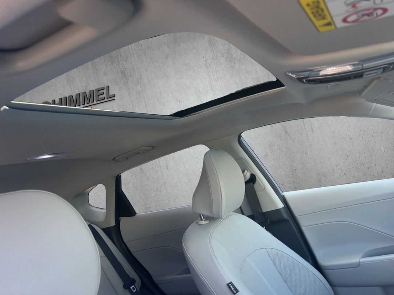 https://csb-strapi-files.fsn1.your-objectstorage.com/inventory-cars/images/912aca63559b5cc229440a563c801577b11d3505/22_1280_8152.jpg