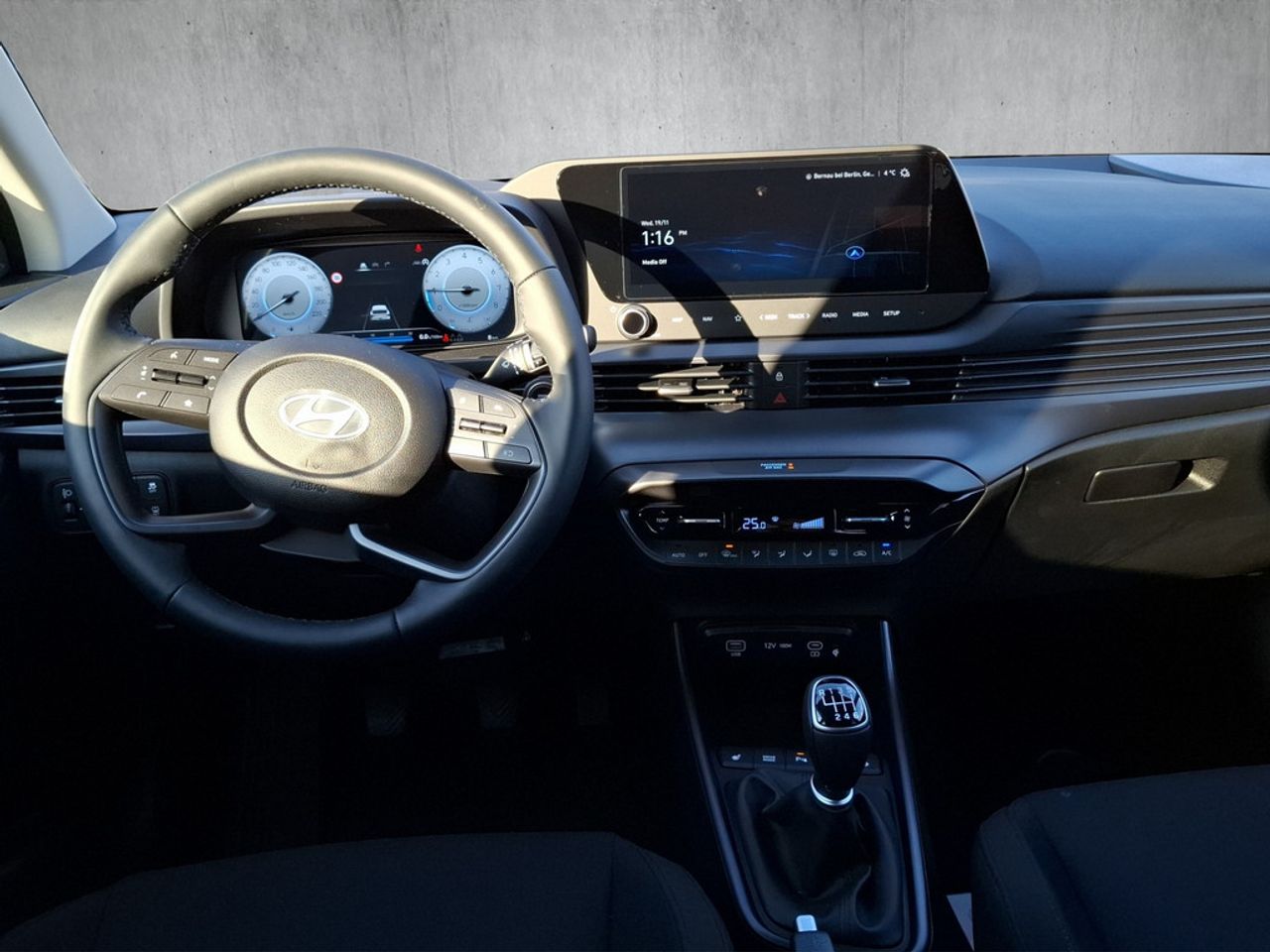 https://csb-strapi-files.fsn1.your-objectstorage.com/inventory-cars/images/917c77cb5f8e27e84d9bcfd8e2dd105afde7ef84/13_1280_1487.jpg