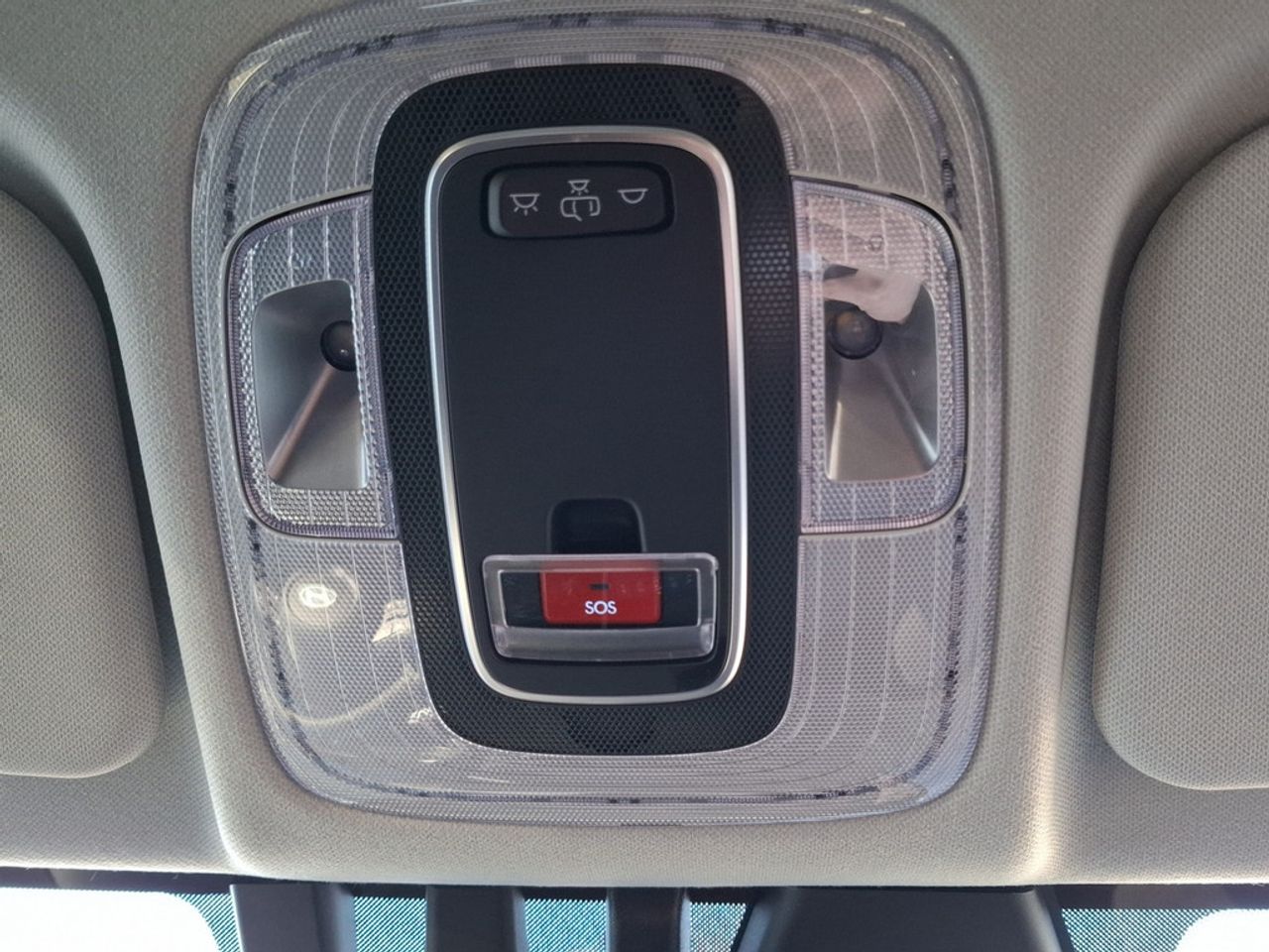https://csb-strapi-files.fsn1.your-objectstorage.com/inventory-cars/images/917c77cb5f8e27e84d9bcfd8e2dd105afde7ef84/20_1280_4893.jpg