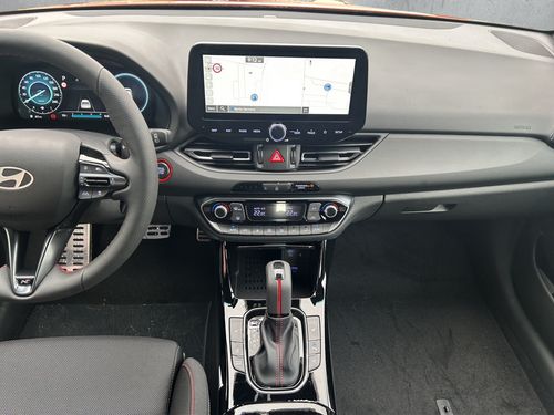 https://csb-strapi-files.fsn1.your-objectstorage.com/inventory-cars/images/920a516c7f48e9ec7a41a9a1406677ac1aa51812/10_500_7237.jpg