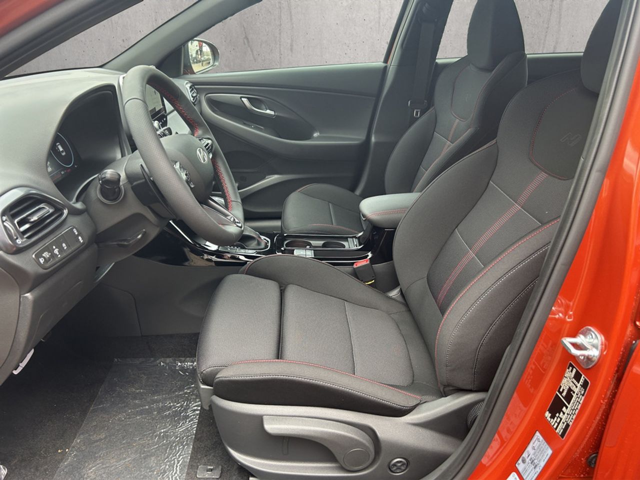 https://csb-strapi-files.fsn1.your-objectstorage.com/inventory-cars/images/920a516c7f48e9ec7a41a9a1406677ac1aa51812/20_1280_1110.jpg
