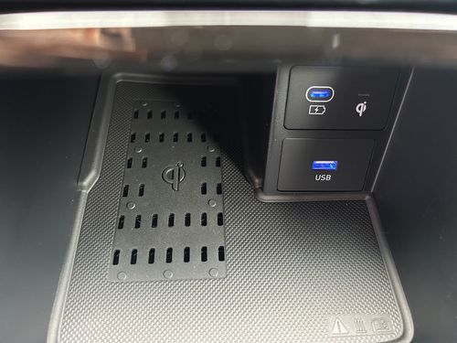 https://csb-strapi-files.fsn1.your-objectstorage.com/inventory-cars/images/920a516c7f48e9ec7a41a9a1406677ac1aa51812/32_500_8774.jpg