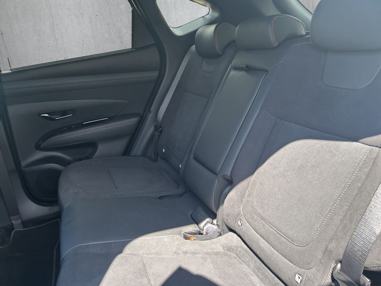 https://csb-strapi-files.fsn1.your-objectstorage.com/inventory-cars/images/957351d3ed3c71cd947b8c005e2520aa6e7f92fb/15_1280_5049.jpg