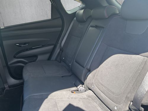 https://csb-strapi-files.fsn1.your-objectstorage.com/inventory-cars/images/957351d3ed3c71cd947b8c005e2520aa6e7f92fb/15_500_5963.jpg