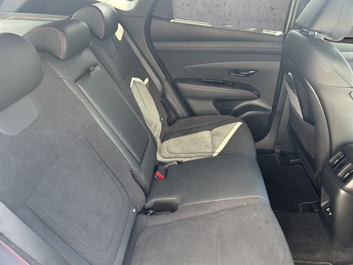 https://csb-strapi-files.fsn1.your-objectstorage.com/inventory-cars/images/957351d3ed3c71cd947b8c005e2520aa6e7f92fb/19_500_8993.jpg