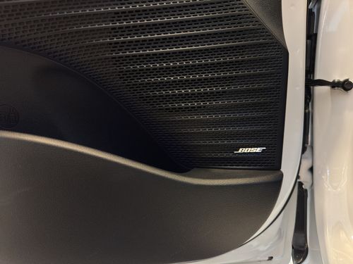 https://csb-strapi-files.fsn1.your-objectstorage.com/inventory-cars/images/9576c62596291c4b938be4b111fc0916091df0ff/21_500_7186.jpg