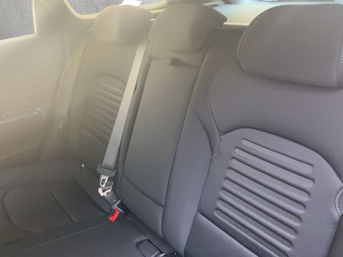 https://csb-strapi-files.fsn1.your-objectstorage.com/inventory-cars/images/95883e53d8d073cbb896ab019a82de7495d0605b/15_500_1537.jpg
