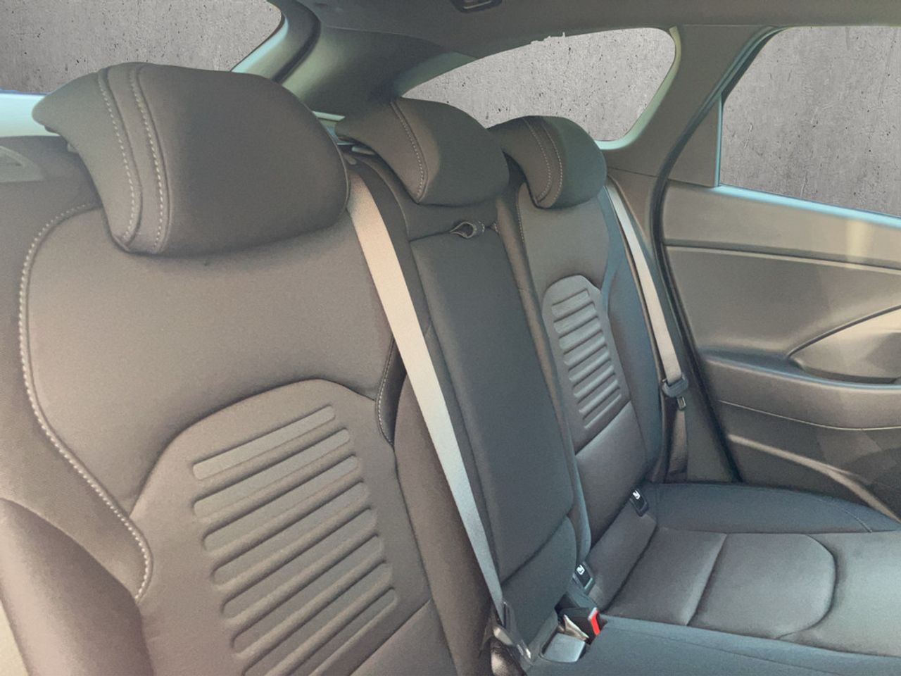 https://csb-strapi-files.fsn1.your-objectstorage.com/inventory-cars/images/95883e53d8d073cbb896ab019a82de7495d0605b/19_1280_6882.jpg