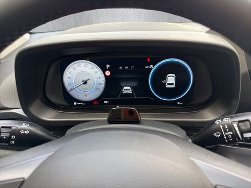 https://csb-strapi-files.fsn1.your-objectstorage.com/inventory-cars/images/99f8b3258a5b7da1f6b985f95777d6499b1954a2/17_500_3584.jpg
