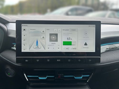 https://csb-strapi-files.fsn1.your-objectstorage.com/inventory-cars/images/9b6346560beeea6a07c363d062d6e1ccfee39fbe/7_500_9120.jpg