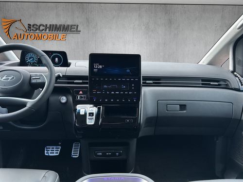 https://csb-strapi-files.fsn1.your-objectstorage.com/inventory-cars/images/9b8d068878967a756ef143902001ae34265195c4/17_500_7703.jpg