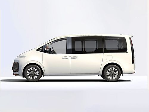https://csb-strapi-files.fsn1.your-objectstorage.com/inventory-cars/images/9b8d068878967a756ef143902001ae34265195c4/4_500_8325.jpg