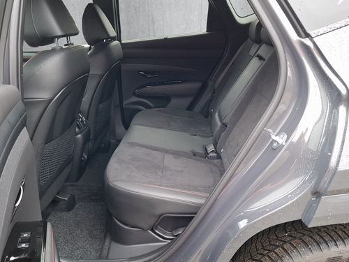 https://csb-strapi-files.fsn1.your-objectstorage.com/inventory-cars/images/9cd8ec46a64796c7cbc7fb7db6e4a130ad186500/15_500_2390.jpg