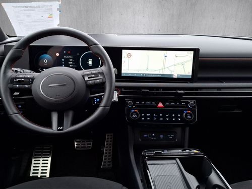 https://csb-strapi-files.fsn1.your-objectstorage.com/inventory-cars/images/9cd8ec46a64796c7cbc7fb7db6e4a130ad186500/16_500_1749.jpg