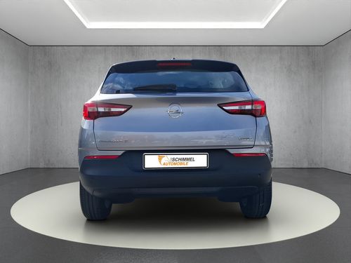 https://csb-strapi-files.fsn1.your-objectstorage.com/inventory-cars/images/9d073936c2507ed0cdc6ba4afa5bcd077b132dc5/6_500_1781.jpg