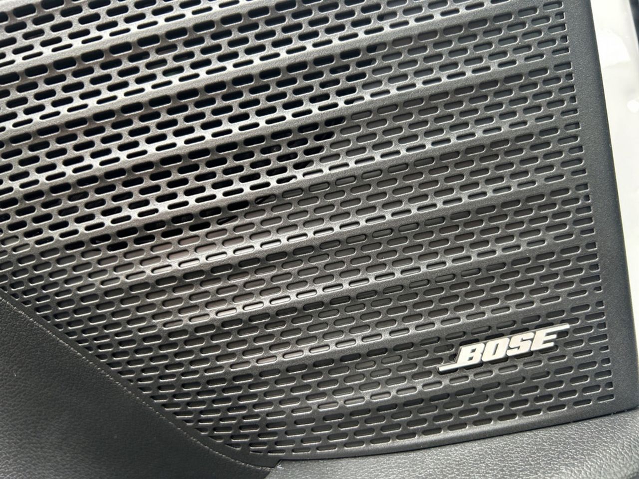 https://csb-strapi-files.fsn1.your-objectstorage.com/inventory-cars/images/9e29a31a40a1e3906c54c29ceb116762d36785a0/12_1280_8459.jpg