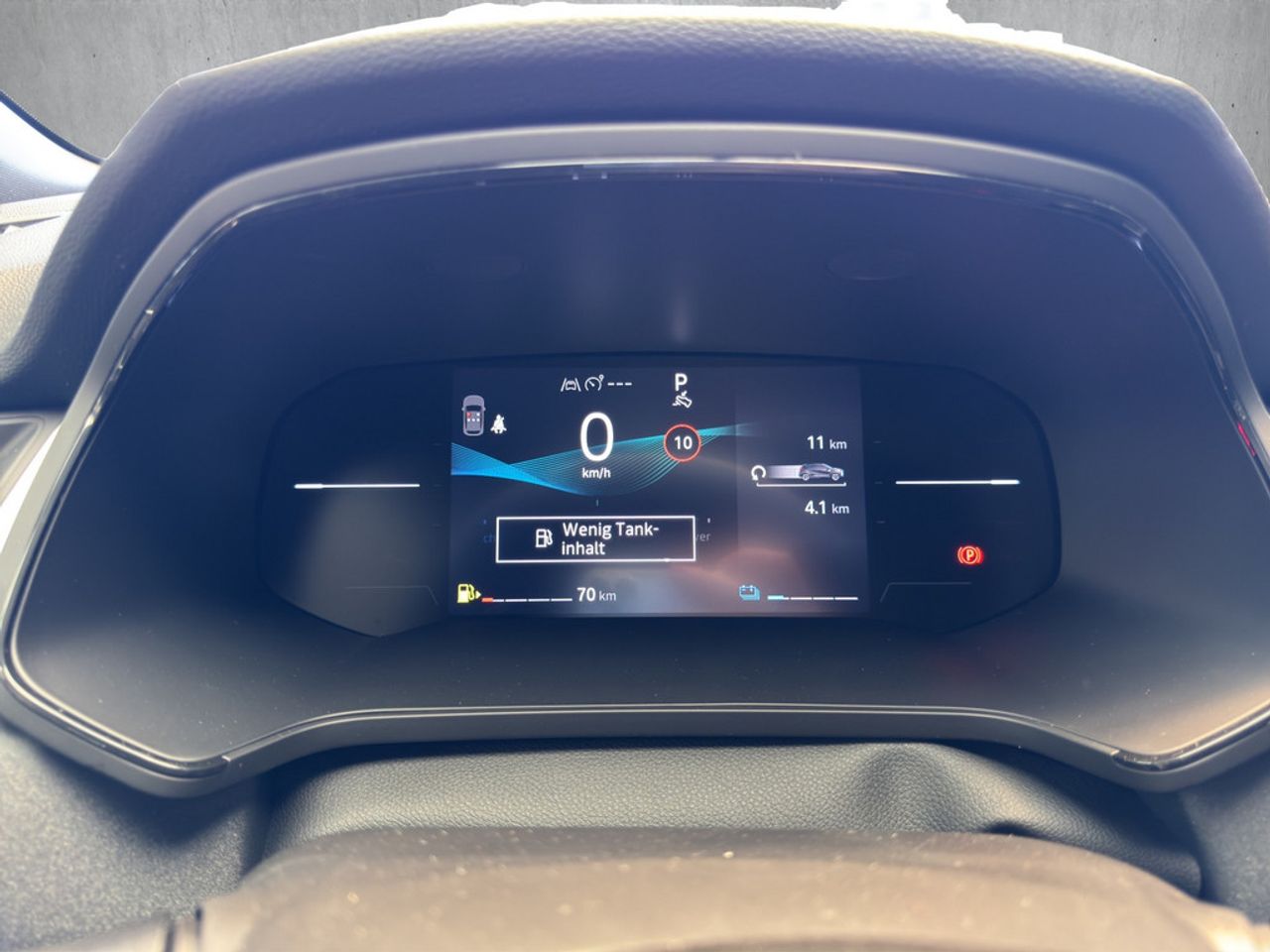 https://csb-strapi-files.fsn1.your-objectstorage.com/inventory-cars/images/9f427abefce86b9089dddac32f95e8e3d4f9735c/18_1280_6385.jpg