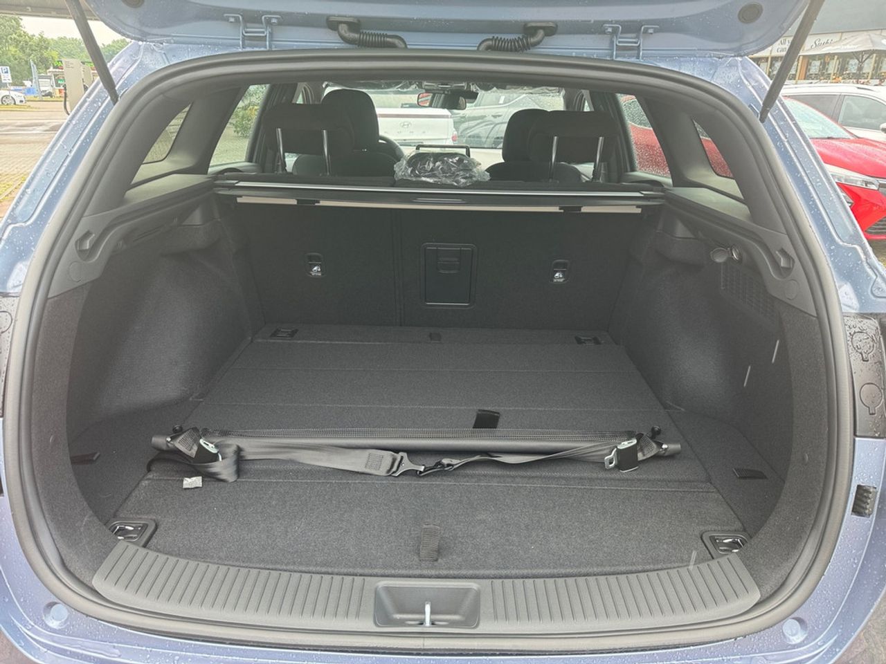 https://csb-strapi-files.fsn1.your-objectstorage.com/inventory-cars/images/a0a13ae38acb389c658a31ad28a9c0327711dccd/11_1280_8861.jpg