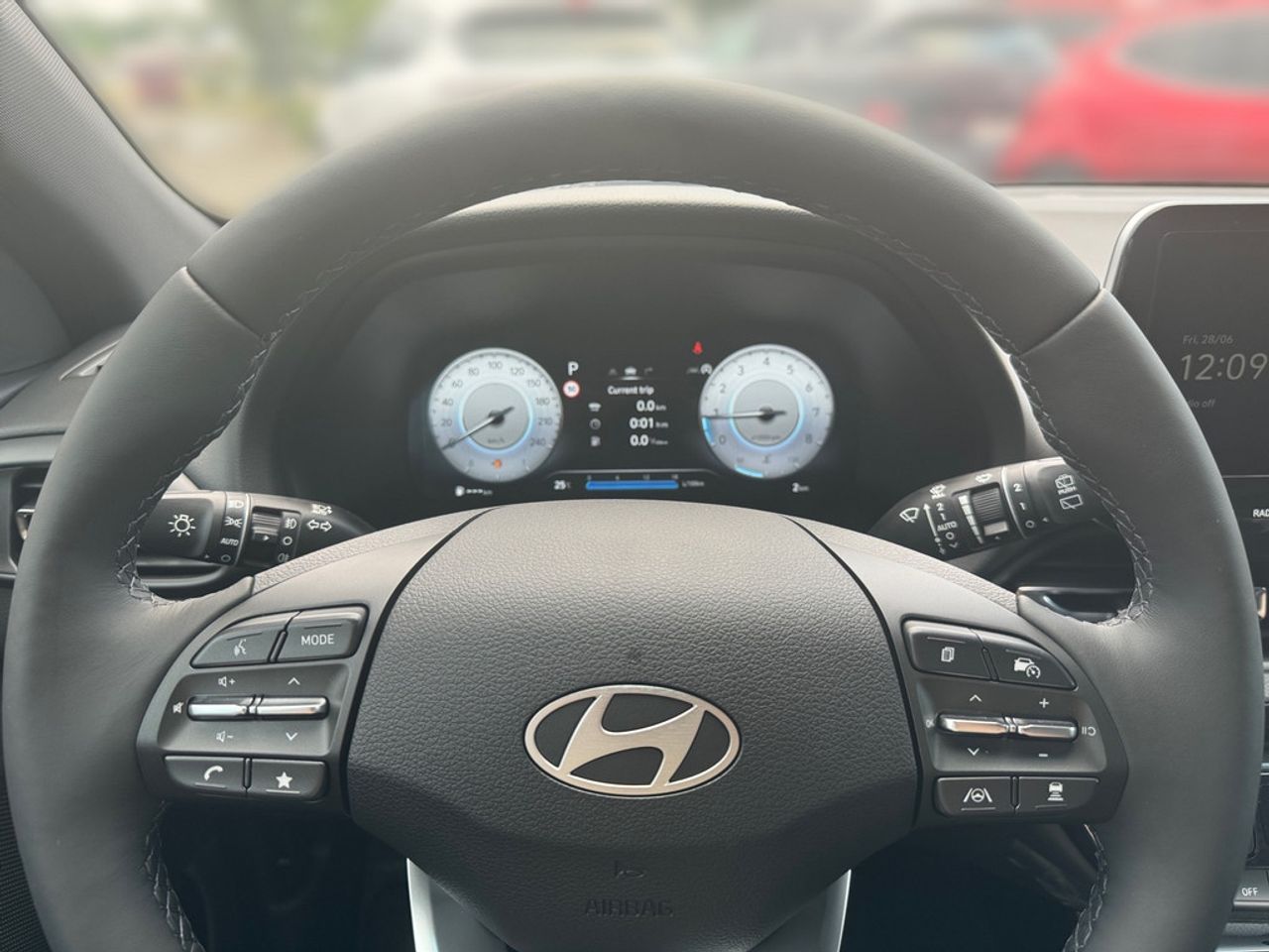https://csb-strapi-files.fsn1.your-objectstorage.com/inventory-cars/images/a0a13ae38acb389c658a31ad28a9c0327711dccd/7_1280_9546.jpg