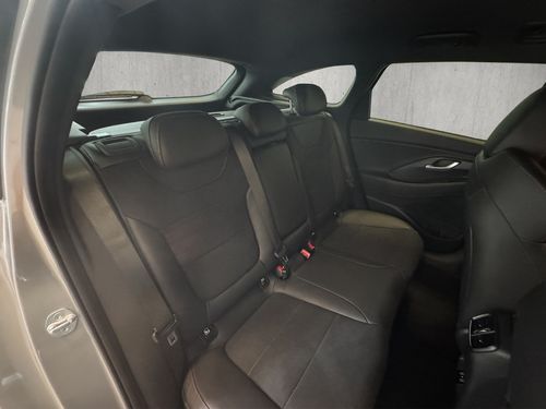 https://csb-strapi-files.fsn1.your-objectstorage.com/inventory-cars/images/a12bb87a9a4417d5a0a1bc5e81508b8a50e29367/18_500_4565.jpg