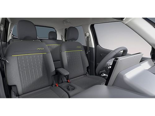 https://csb-strapi-files.fsn1.your-objectstorage.com/inventory-cars/images/a2c108cd33ac32e82b34d5822297df9e3324d088/9_500_4549.jpg