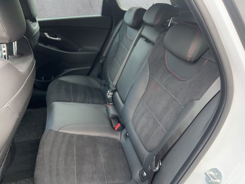 https://csb-strapi-files.fsn1.your-objectstorage.com/inventory-cars/images/a3cffdf19e149ea9913f859cff12361fe581869e/15_500_9711.jpg