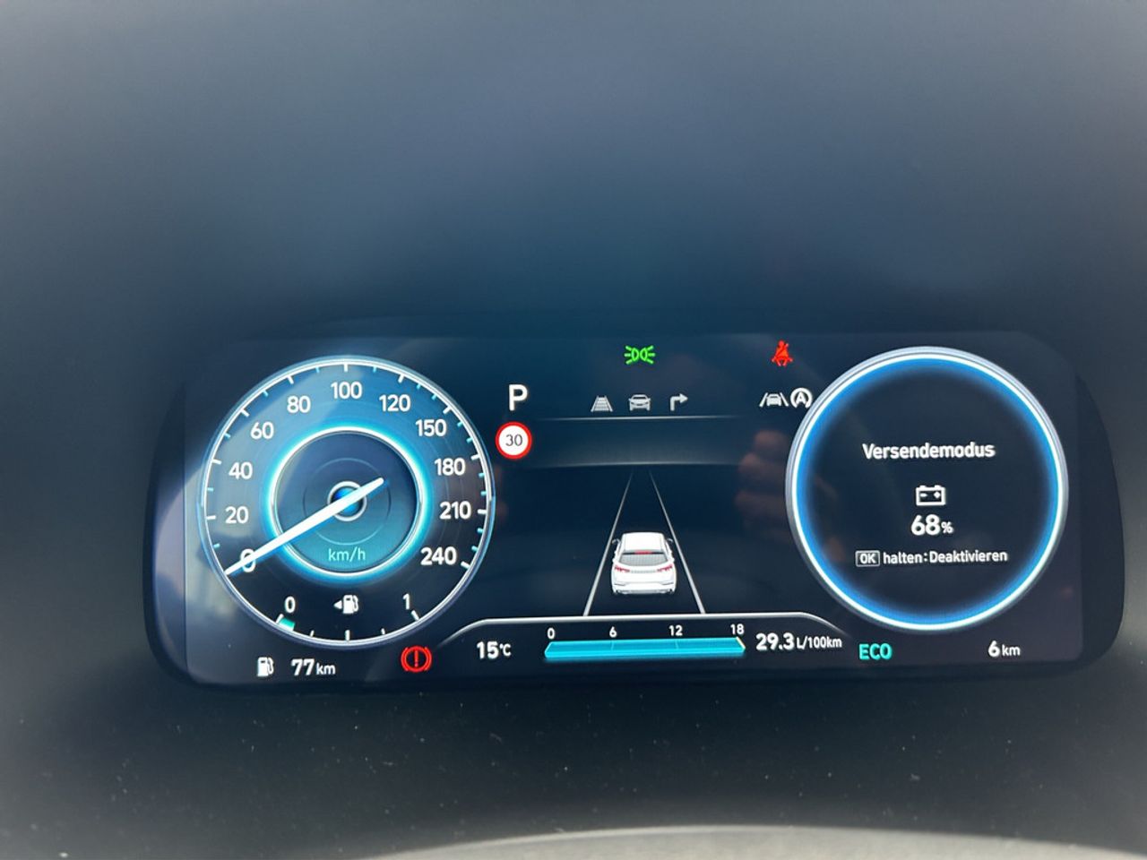 https://csb-strapi-files.fsn1.your-objectstorage.com/inventory-cars/images/a40feacd65ab4e5e0c4290ee63cdb22f3ebfe394/18_1280_5719.jpg