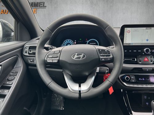 https://csb-strapi-files.fsn1.your-objectstorage.com/inventory-cars/images/a40feacd65ab4e5e0c4290ee63cdb22f3ebfe394/19_500_9415.jpg