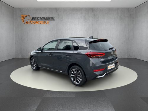 https://csb-strapi-files.fsn1.your-objectstorage.com/inventory-cars/images/a40feacd65ab4e5e0c4290ee63cdb22f3ebfe394/3_500_4592.jpg