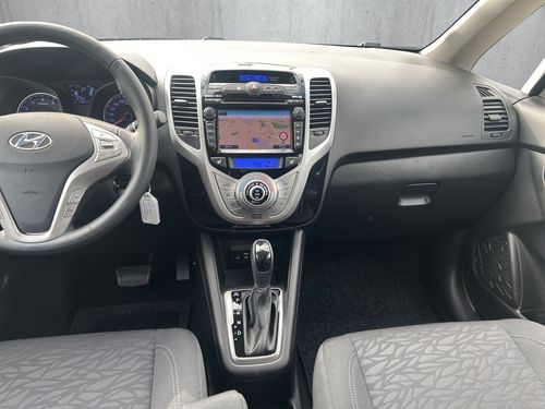 https://csb-strapi-files.fsn1.your-objectstorage.com/inventory-cars/images/a5c0efd4869ce90e5ad3abd8ba714d0c24a213dd/10_500_2827.jpg