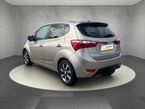 https://csb-strapi-files.fsn1.your-objectstorage.com/inventory-cars/images/a5c0efd4869ce90e5ad3abd8ba714d0c24a213dd/2_500_7331.jpg