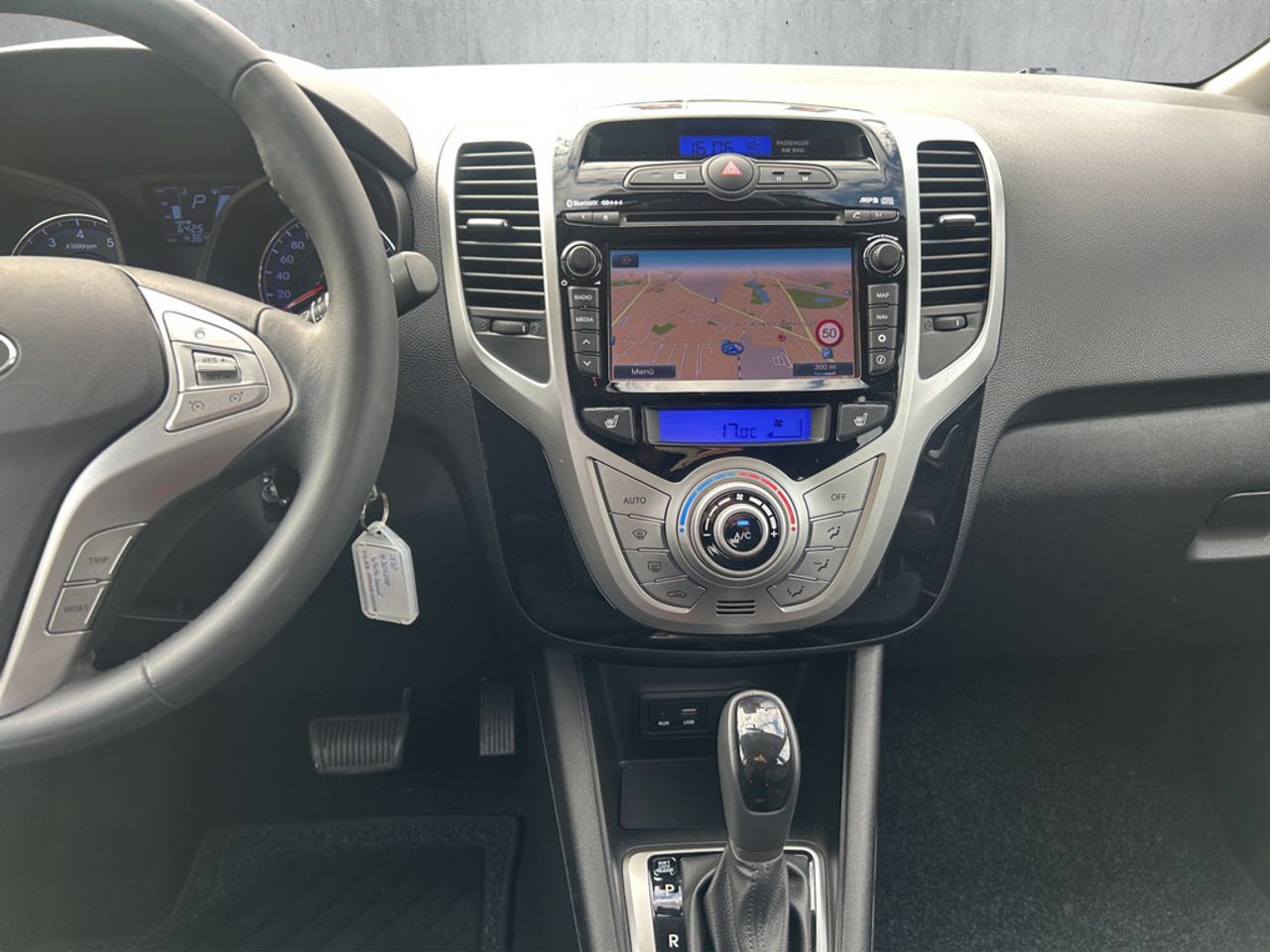 https://csb-strapi-files.fsn1.your-objectstorage.com/inventory-cars/images/a5c0efd4869ce90e5ad3abd8ba714d0c24a213dd/9_1280_7872.jpg