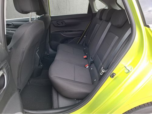 https://csb-strapi-files.fsn1.your-objectstorage.com/inventory-cars/images/a6127f93ed0eea89c346682ce994d0e2e1fa9003/13_500_7523.jpg