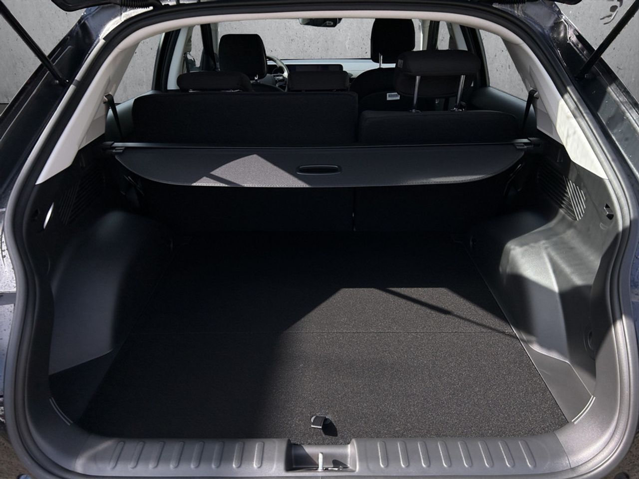 https://csb-strapi-files.fsn1.your-objectstorage.com/inventory-cars/images/a759823cf04b97b35c2e66514fa7a5819a1d1c46/5_1280_4982.jpg