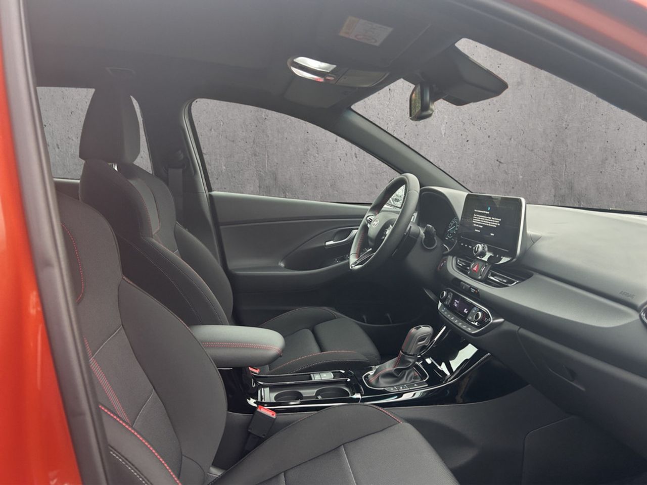 https://csb-strapi-files.fsn1.your-objectstorage.com/inventory-cars/images/a7a3ff4af124778ce868013798d82fb0c447a6a0/20_1280_4187.jpg