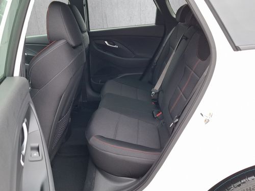 https://csb-strapi-files.fsn1.your-objectstorage.com/inventory-cars/images/a7c8a8574587d894bc48924de26d33922e4b0b84/16_500_3024.jpg