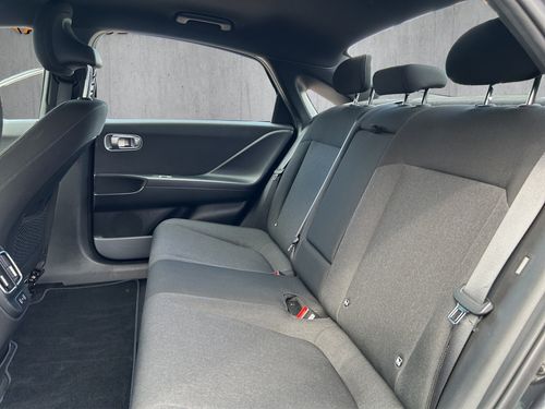 https://csb-strapi-files.fsn1.your-objectstorage.com/inventory-cars/images/a8f4b60276918fe14258396a0a4f51f1aed05bd0/12_500_6831.jpg