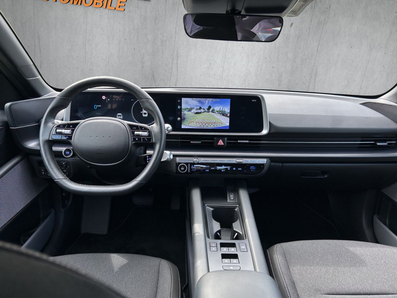 https://csb-strapi-files.fsn1.your-objectstorage.com/inventory-cars/images/a8f4b60276918fe14258396a0a4f51f1aed05bd0/13_1280_8368.jpg