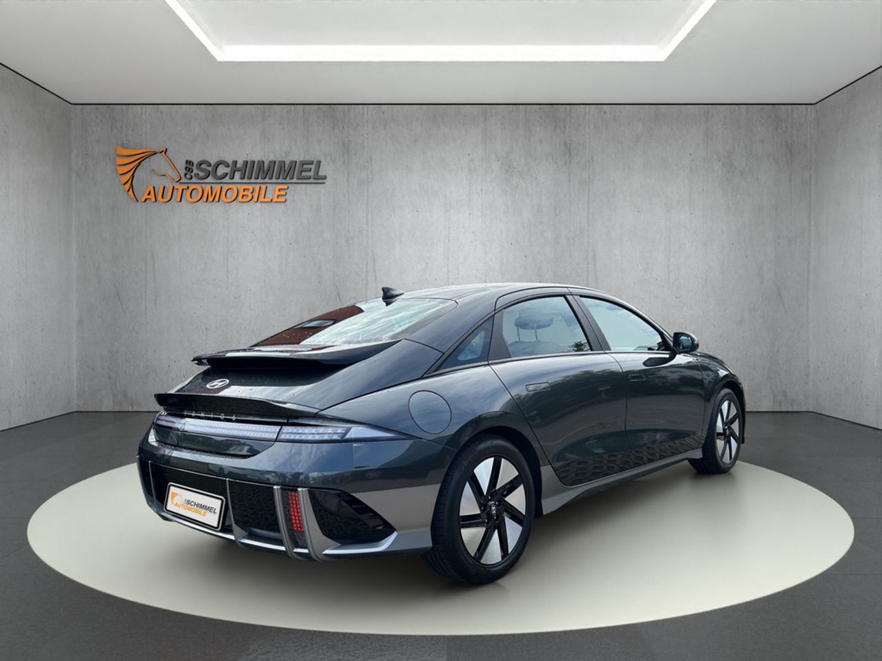 https://csb-strapi-files.fsn1.your-objectstorage.com/inventory-cars/images/a8f4b60276918fe14258396a0a4f51f1aed05bd0/4_1280_8272.jpg