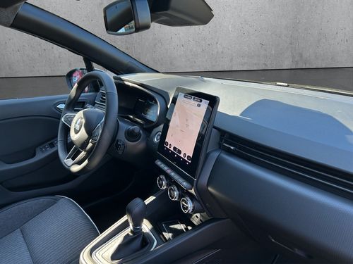 https://csb-strapi-files.fsn1.your-objectstorage.com/inventory-cars/images/aa2fd828671723c098f34cf3c09ceead8f4e3201/21_500_2579.jpg