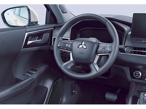 https://csb-strapi-files.fsn1.your-objectstorage.com/inventory-cars/images/ab89324c547b5ef92c4d4819e19ee99e3089cd21/9_500_8372.jpg